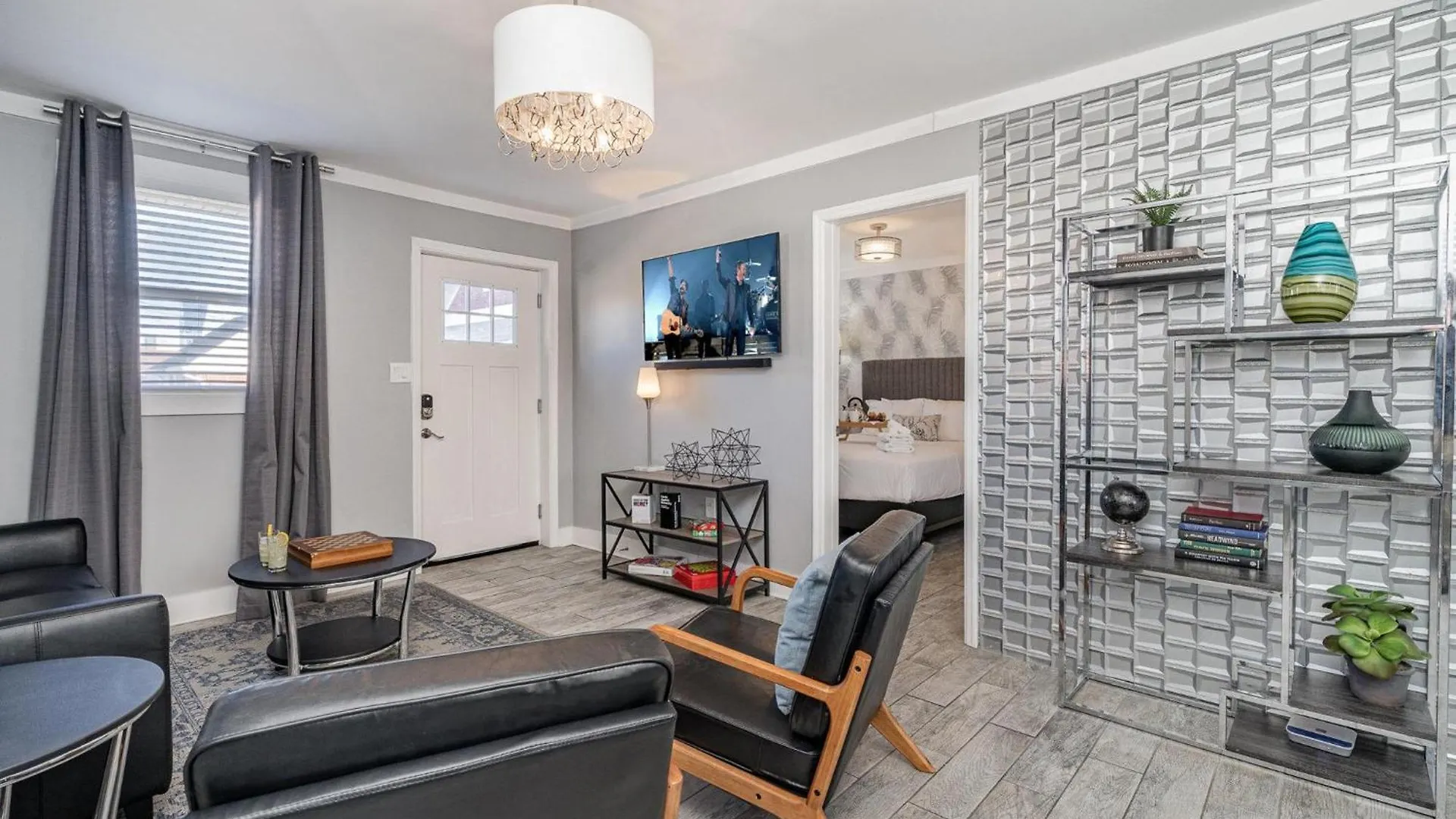 اتصالات Pearlescence - Private Patios - 4 Mins To Broadway 